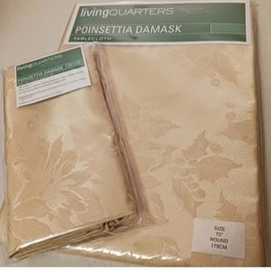 NEW Christmas DAMASK POINSETTIA Tablecloth & 4 napkins. Light gold. Round 70"